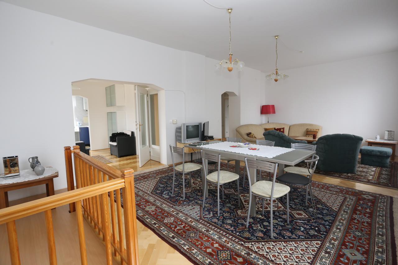 Apartments Villa Irma SJJ Extérieur photo